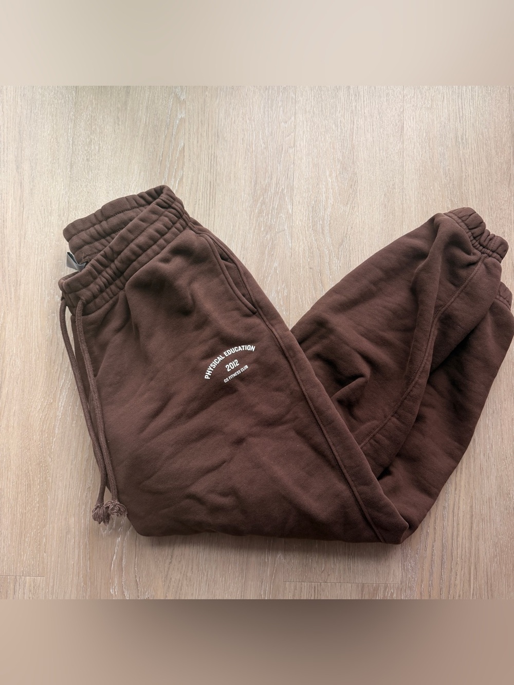 Gymshark brown physical education jogger sweatpants